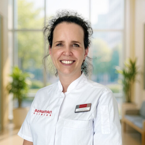 dr. Marieke Roozeboom